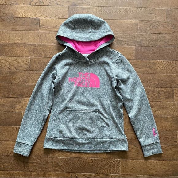 ✨50% OFF✨ The North Face Hoodie - Picture 4 of 11
